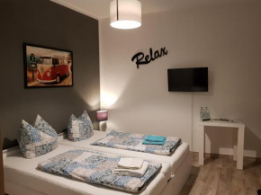 Gästezimmer & Ferienwohnungen Thon